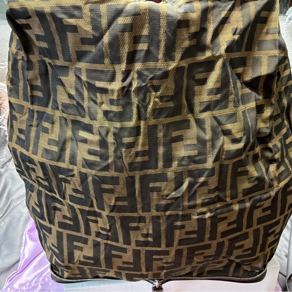 Fendi Packable FF Logo Tote Bag – Brown Zucca Canvas + Zip Pouch | COA Included - Picture 4 of 12